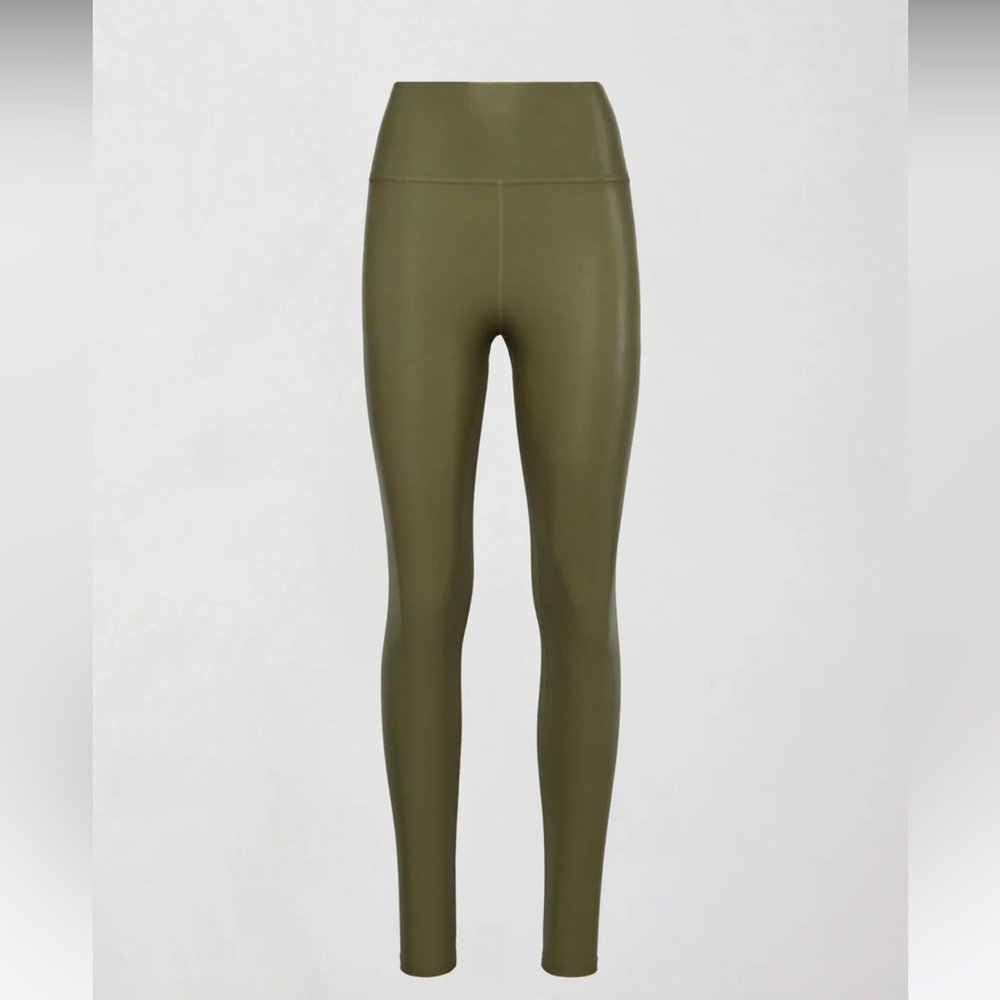 Carbon 38 High Rise 7/8 Legging in Takara Olive Small